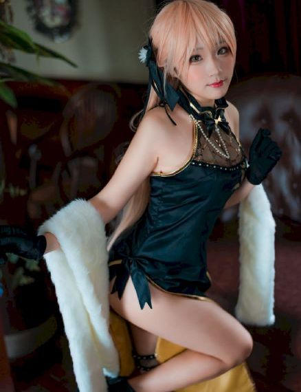 欧美肥女视频_日本成人在线