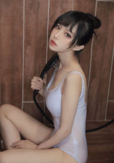 国产黄色suv图片_720在线观看