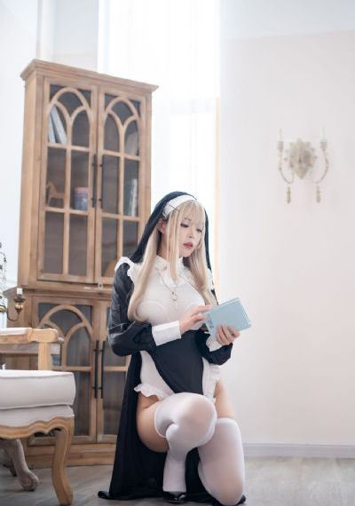 欧美指甲纯色_DVD完整视频观看