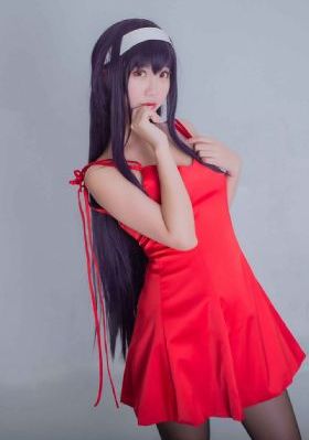 国产人妖片_高清高清完整版播放
